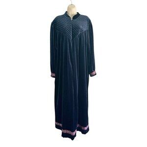 Amanda Stewart Intimates Woman's Sz XL Blue Quilted Half Zip Velour Robe